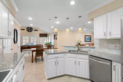 2230 Cedarbrush Drive, Carrollton, TX 75006 - Photo 9