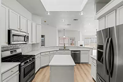 6212 Crestmont Lane, Sachse, TX 75048 - Photo 9