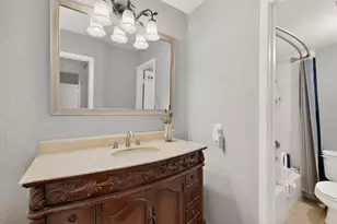 5300 Keller Springs Rd, Dallas, TX 75248 - Photo 23