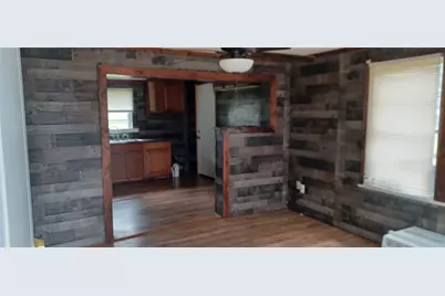 1005 W 1st Street, Hearne, TX 77859 - Photo 3