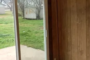 1005 W First St, Hearne, TX 77859 - Photo 11