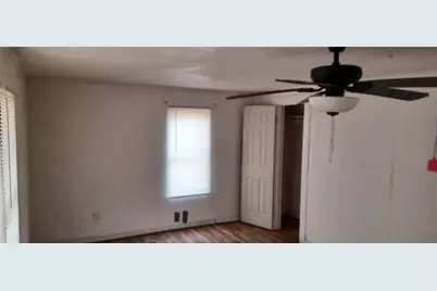 1005 W 1st Street, Hearne, TX 77859 - Photo 7