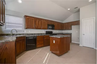 9221 Marilyn Drive, White Settlement, TX 76108 - Photo 7