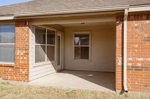 9221 Marilyn Dr, White Settlement, TX 76108 - Photo 25