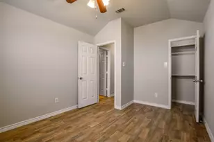 9221 Marilyn Dr, White Settlement, TX 76108 - Photo 11