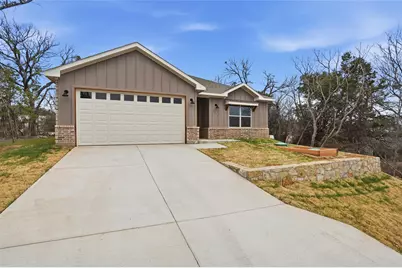 3611 Broken Bow Drive, Granbury, TX 76048 - Photo 3