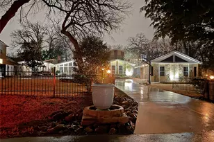 2821 Dove Pond Dr, Grapevine, TX 76051 - Photo 5