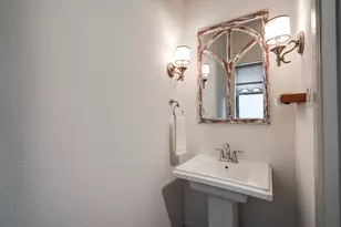 7044 Silverberry St, Dallas, TX 75231 - Photo 11