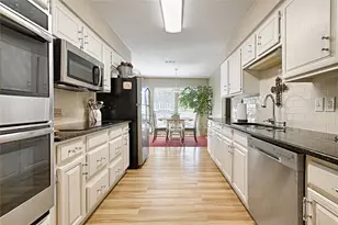 2705 Country Pl Dr, Carrollton, TX 75006 - Photo 9