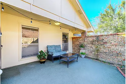 2705 Country Place Drive, Carrollton, TX 75006 - Photo 27