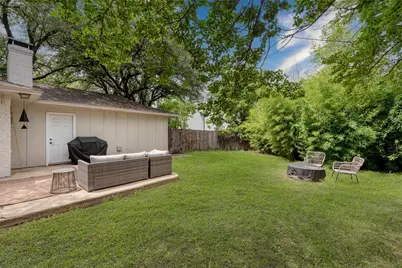 10515 Yorkford Drive, Dallas, TX 75238 - Photo 27
