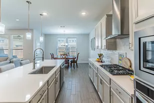 2758 Henson Ln, Garland, TX 75040 - Photo 5