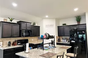 720 Watson Wy, Crowley, TX 76036 - Photo 3