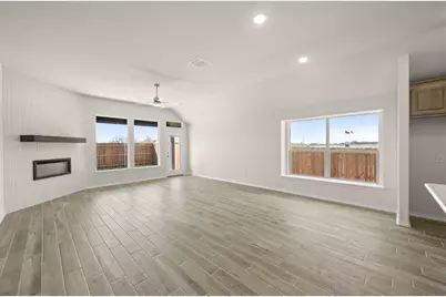 1125 Avery Road, Granbury, TX 76049 - Photo 9