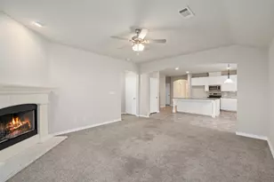 145 Wilson Cliff Dr, White Settlement, TX 76108 - Photo 7