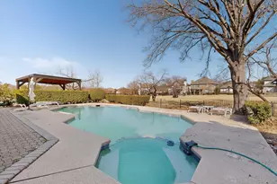 2648 Brookside Dr, Irving, TX 75063 - Photo 29