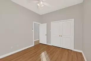 2648 Brookside Dr, Irving, TX 75063 - Photo 5