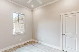 213 S Loveless St, Bullard, TX 75757 - Photo 31
