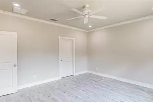 213 S Loveless St, Bullard, TX 75757 - Photo 27