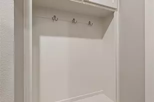 213 S Loveless St, Bullard, TX 75757 - Photo 17