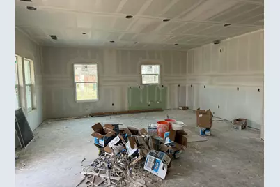 1415 Cloverleaf Road, Bellmead, TX 76705 - Photo 7