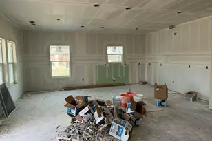 1415 Cloverleaf Rd, Bellmead, TX 76705 - Photo 7