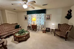 104 E Little St, Hamilton, TX 76531 - Photo 13