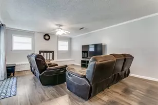 1904 Windlea Dr, Euless, TX 76040 - Photo 7