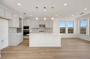 5404 Magallon Ln, Aubrey, TX 76227 - Photo 3