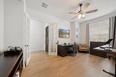 416 Calmwater Cove, McKinney, TX 75071 - Photo 5