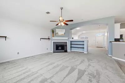 218 Quail Meadows Lane, Arlington, TX 76002 - Photo 13