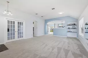 218 Quail Meadows Ln, Arlington, TX 76002 - Photo 7