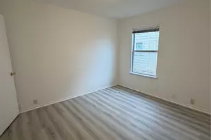 1937 Earnhardt Way, Dallas, TX 75217 - Photo 15