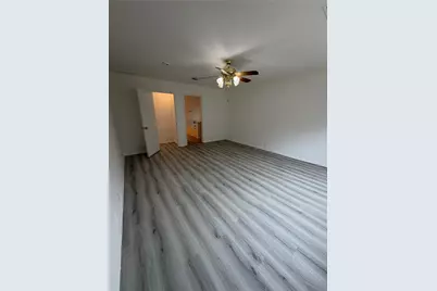 1937 Earnhardt Way, Dallas, TX 75217 - Photo 19