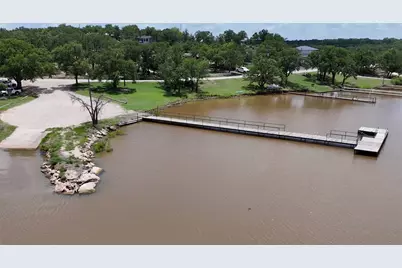 107 W Huron Circle, Nocona, TX 76255 - Photo 5