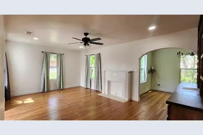903 SW 5th Avenue SW, Mineral Wells, TX 76067 - Photo 7