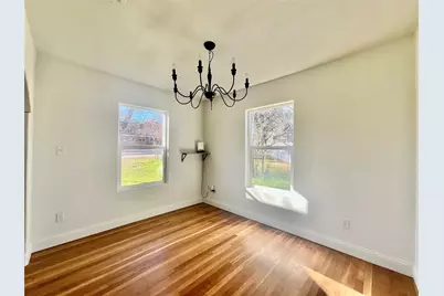 903 SW 5th Avenue SW, Mineral Wells, TX 76067 - Photo 11