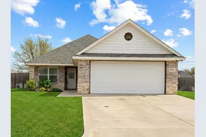 3331 Arrow Creek Drive, Granbury, TX 76049 - Photo 1