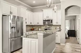 3331 Arrow Creek Dr, Granbury, TX 76049 - Photo 11