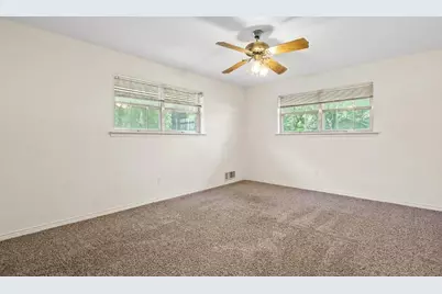 439 Main, Van, TX 75790 - Photo 7