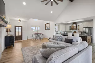 476 Silverleaf Dr, Sunset, TX 76270 - Photo 7