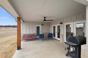 476 Silverleaf Dr, Sunset, TX 76270 - Photo 37