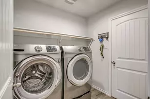 5828 Utopia Dr, Fort Worth, TX 76179 - Photo 35