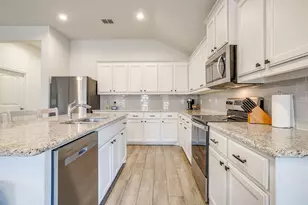 5828 Utopia Dr, Fort Worth, TX 76179 - Photo 9