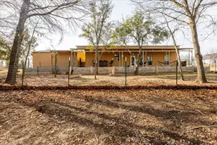 831 Dill Rd, Weatherford, TX 76085 - Photo 5