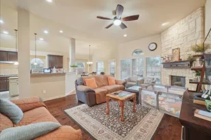 1121 Shearwater Ln, Garland, TX 75043 - Photo 5