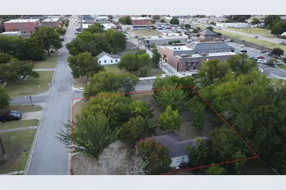 229 S Wilson Street, Burleson, TX 76028 - Photo 1