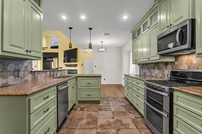 3020 Garden Ridge Court, Plano, TX 75025 - Photo 5