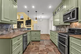 3020 Garden Ridge Ct, Plano, TX 75025 - Photo 5