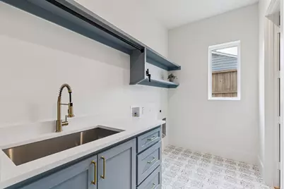 8749 Rexford Drive, Dallas, TX 75209 - Photo 27